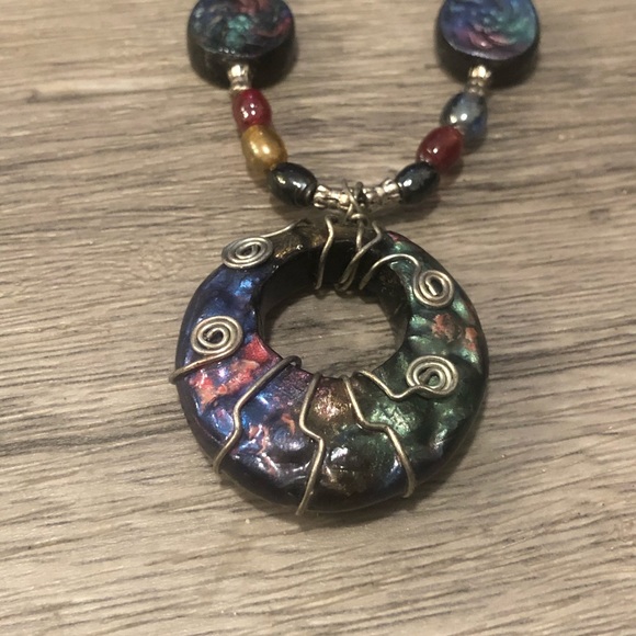 Necklace - Picture 2 of 3